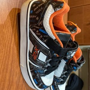 Heelys Bolt X2 Lighted Skate Shoes Black White Orange Size 1 Youth with 2 Wheels
